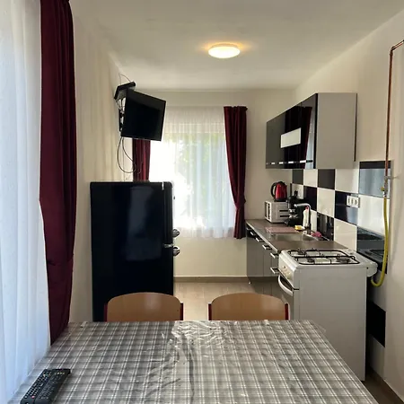 Helga Apartman Mako Exterior photo