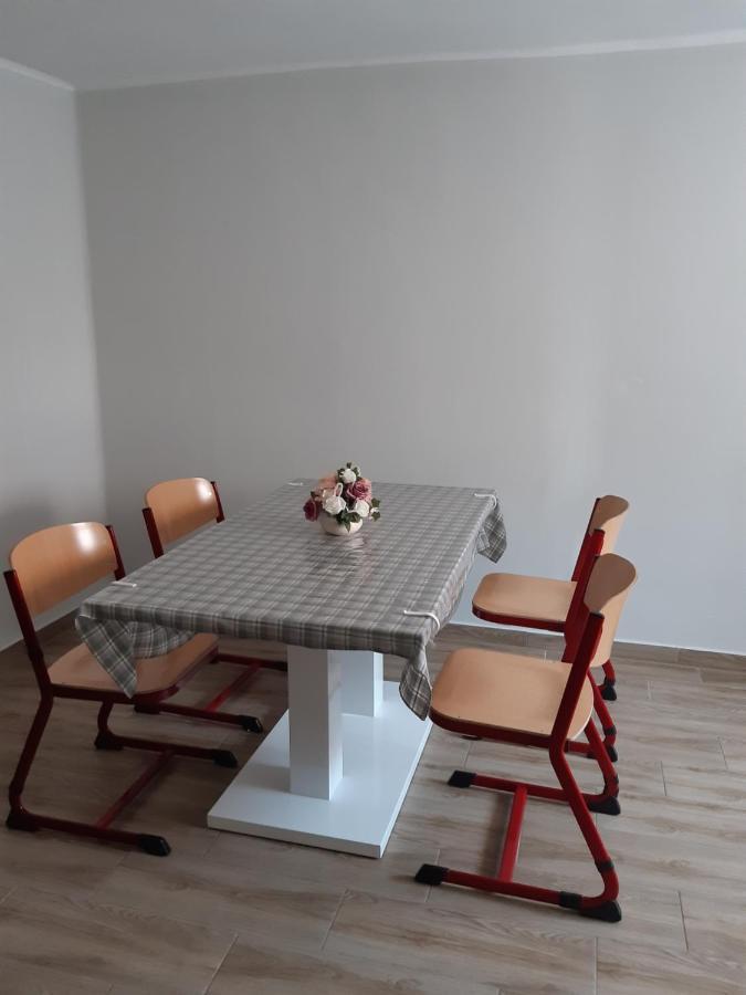 Helga Apartment *